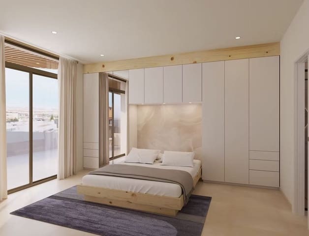 Apartamento de 2 habitaciones en Estepona en venta con piscina garaje - 530.000 € (Ref: 9131443)