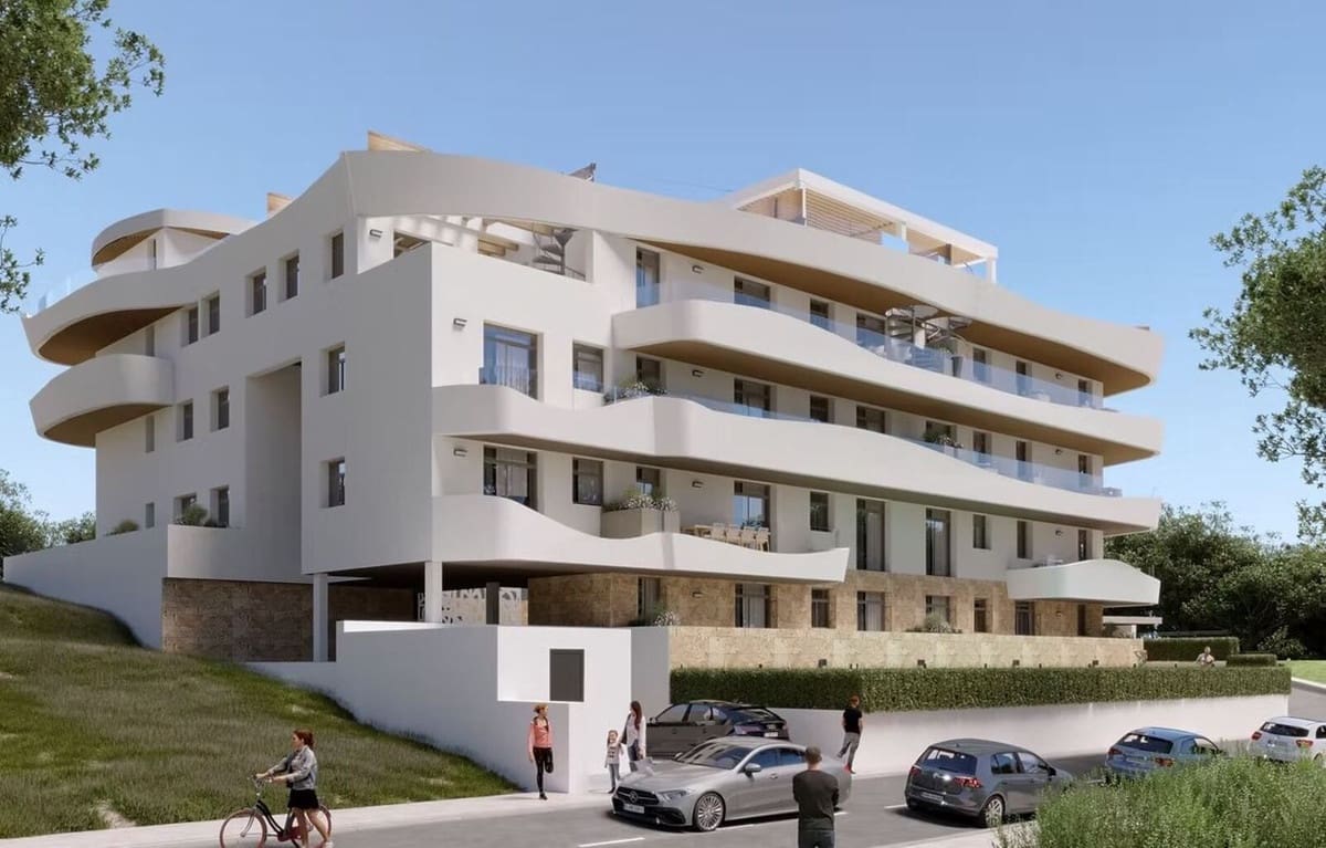 2 makuuhuone Huoneisto myytävänä paikassa Estepona mukana uima-altaan 
autotalli - 530 000 € (Ref: 9131443)