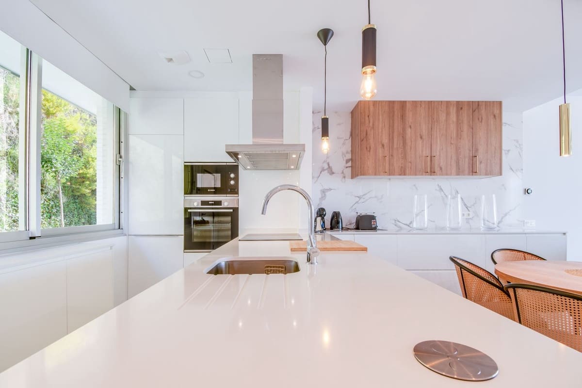 3 slaapkamer Huis te huur in Cancelada met zwembad garage - € 3.750 (Ref: 9142028)