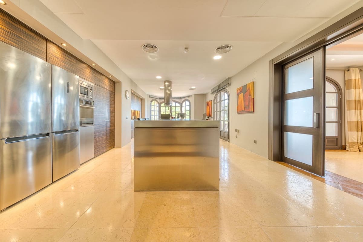 5 camera da letto Villa in vendita in Sotogrande con piscina garage - 3.750.000 € (Rif: 9144557)