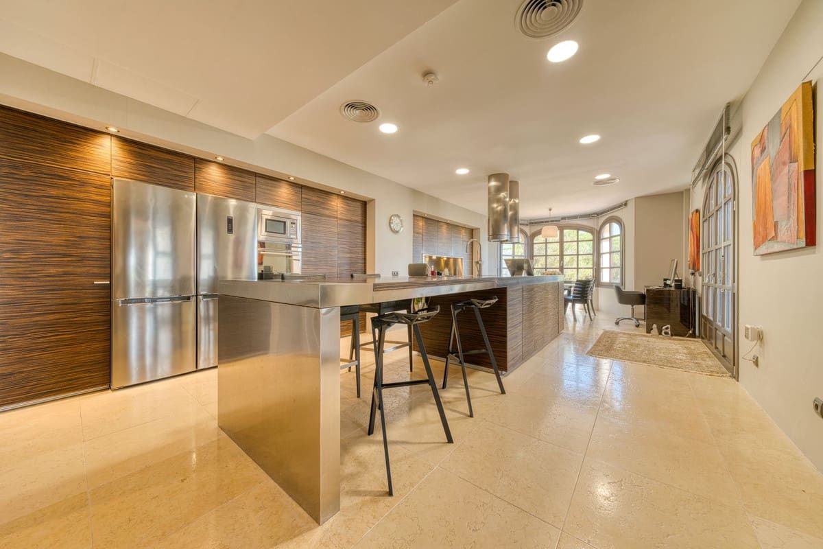 5 camera da letto Villa in vendita in Sotogrande con piscina garage - 3.750.000 € (Rif: 9144557)