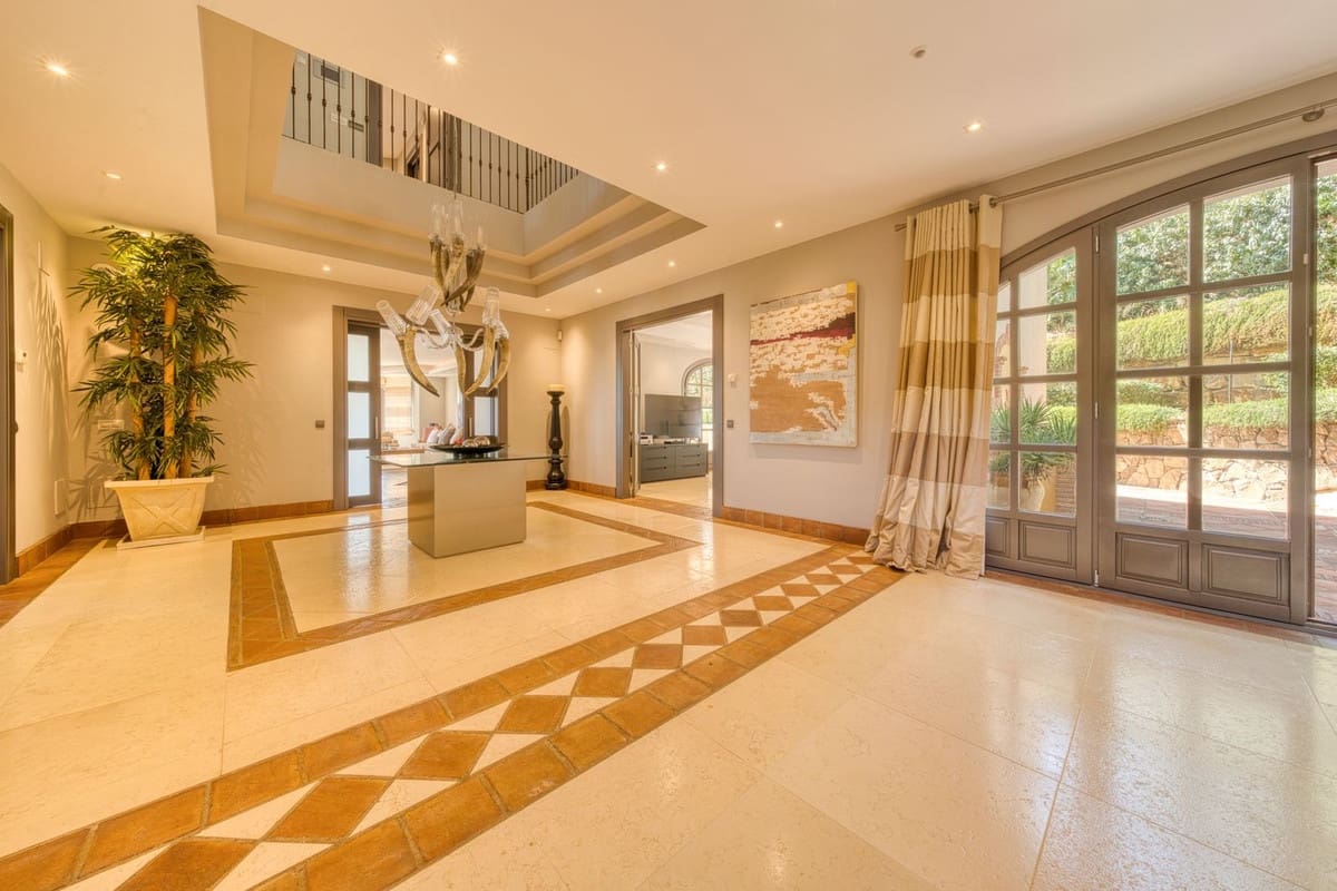 5 camera da letto Villa in vendita in Sotogrande con piscina garage - 3.750.000 € (Rif: 9144557)