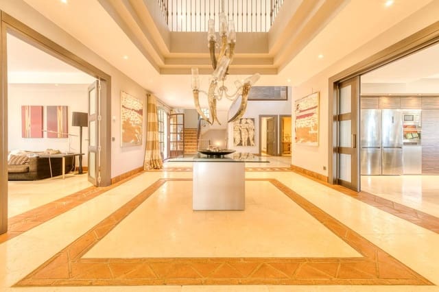 5 bedroom Villa for sale in Sotogrande Alto, San Roque with pool garage - € 3,750,000 (Ref: 9144557)