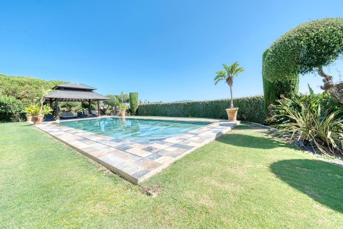 5 slaapkamer Villa te koop in Sotogrande met zwembad garage - € 3.750.000 (Ref: 9144557)