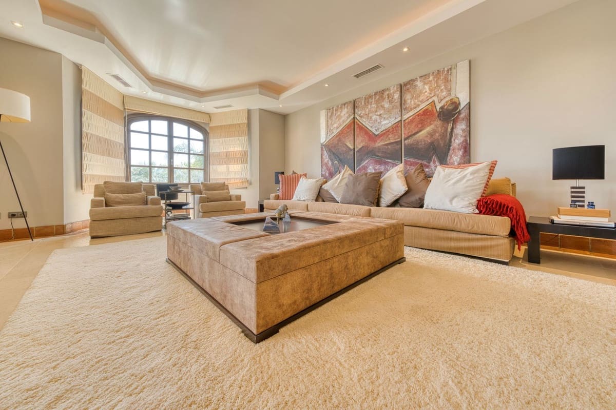 5 slaapkamer Villa te koop in Sotogrande met zwembad garage - € 3.750.000 (Ref: 9144557)