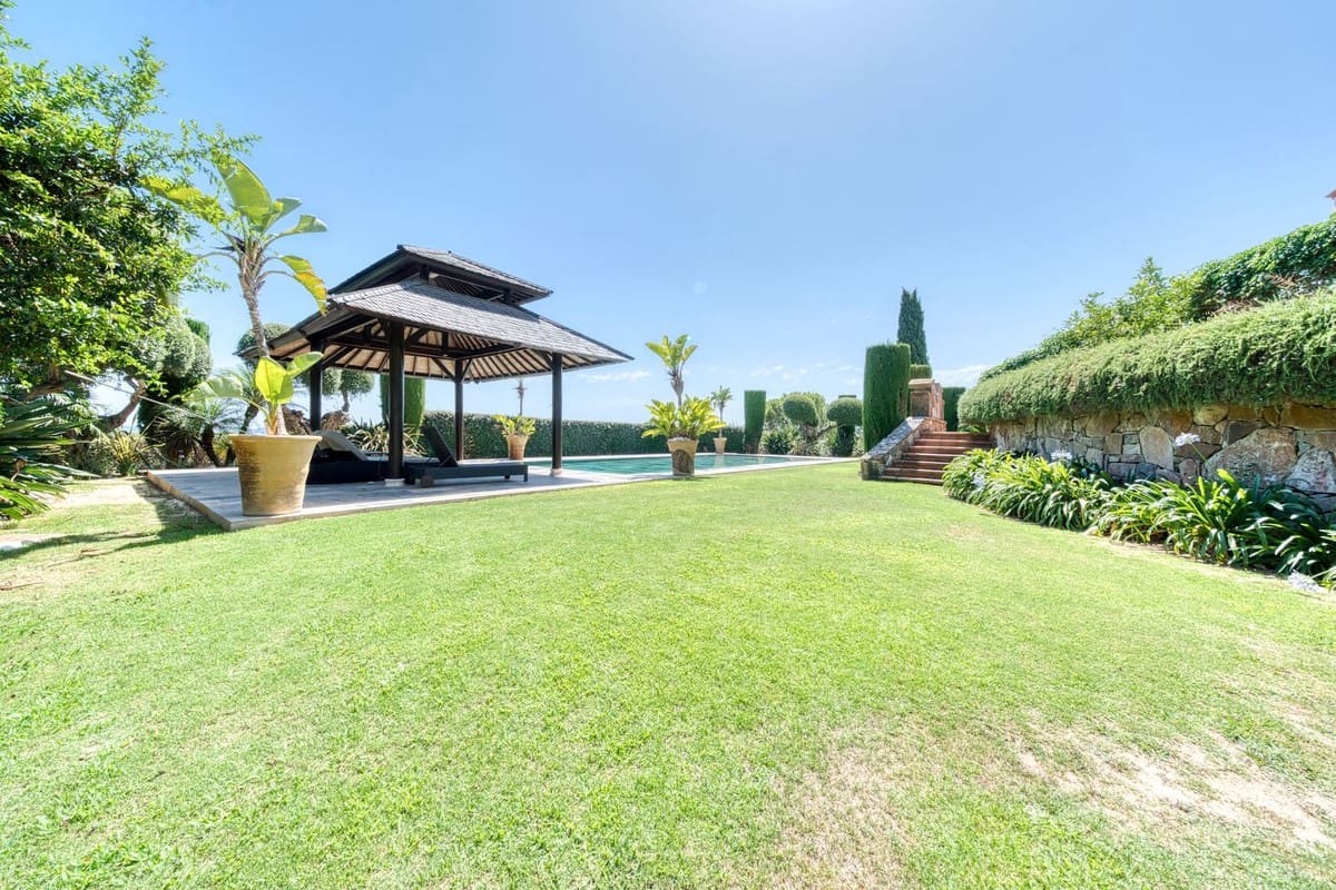 5 slaapkamer Villa te koop in Sotogrande met zwembad garage - € 3.750.000 (Ref: 9144557)
