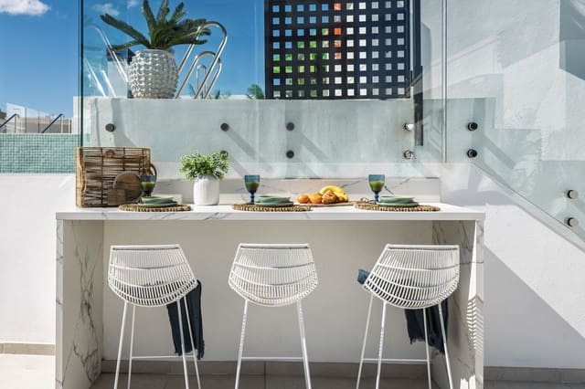 2 slaapkamer Appartement te koop in Estepona met zwembad garage - € 570.000 (Ref: 9146270)