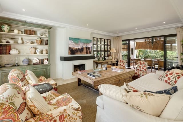 4 quarto Moradia para venda em La Quinta, Benahavís com piscina garagem - 2 950 000 € (Ref: 9150769)