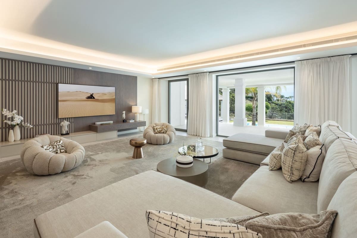 5 soveværelse Villa til salg i El Madronal med swimmingpool garage - € 8.350.000 (Ref: 9158831)