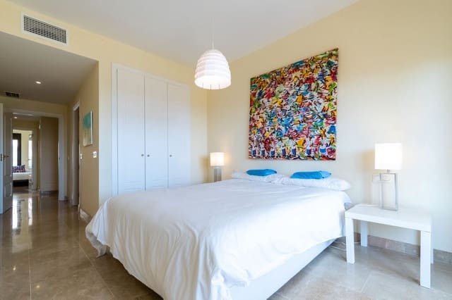 2 camera da letto Appartamento in vendita in La Duquesa / Puerto de la Duquesa, Manilva con piscina garage - 250.000 € (Rif: 9168260)