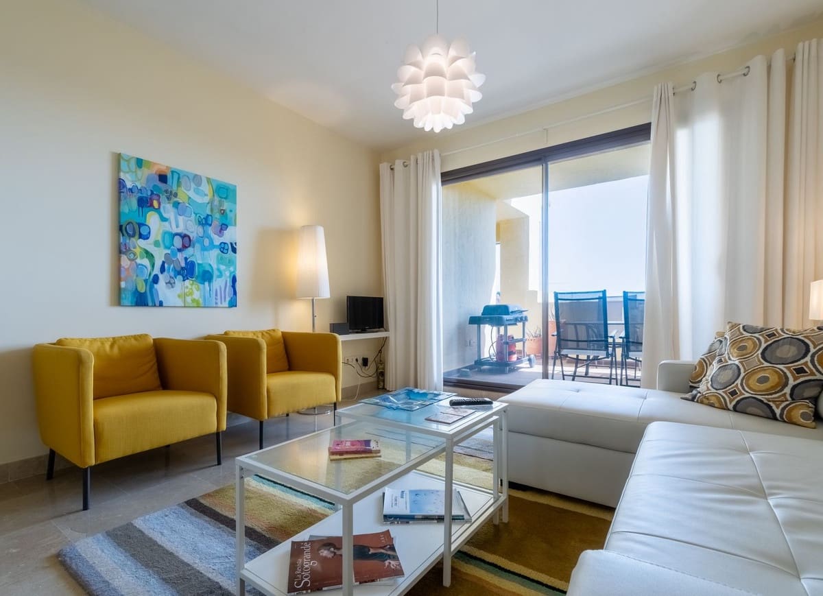 2 soveværelse Lejlighed til salg i La Duquesa / Puerto de la Duquesa med swimmingpool garage - € 250.000 (Ref: 9168260)