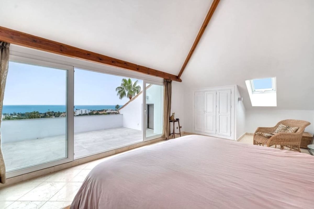 4 soverom Villa til salgs i Marbella med svømmebasseng garasje - € 1 990 000 (Ref: 9172345)