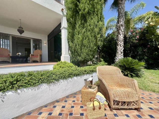 4 camera da letto Villa in vendita in Marbella con piscina garage - 1.990.000 € (Rif: 9172345)