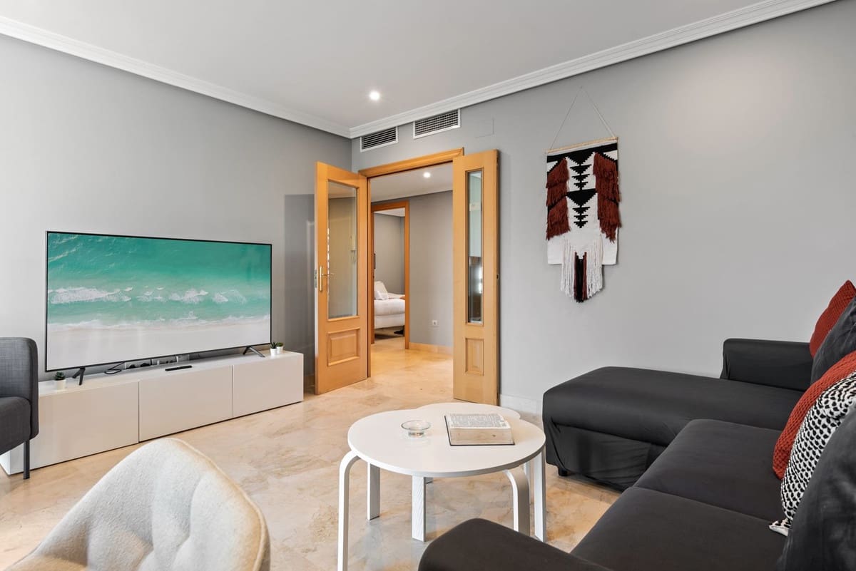2 camera da letto Attico in vendita in New Golden Mile con piscina - 355.000 € (Rif: 9180433)