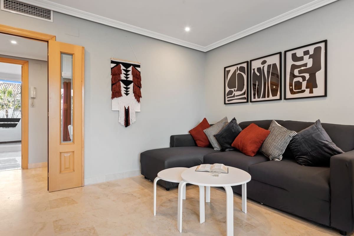 2 camera da letto Attico in vendita in New Golden Mile con piscina - 355.000 € (Rif: 9180433)