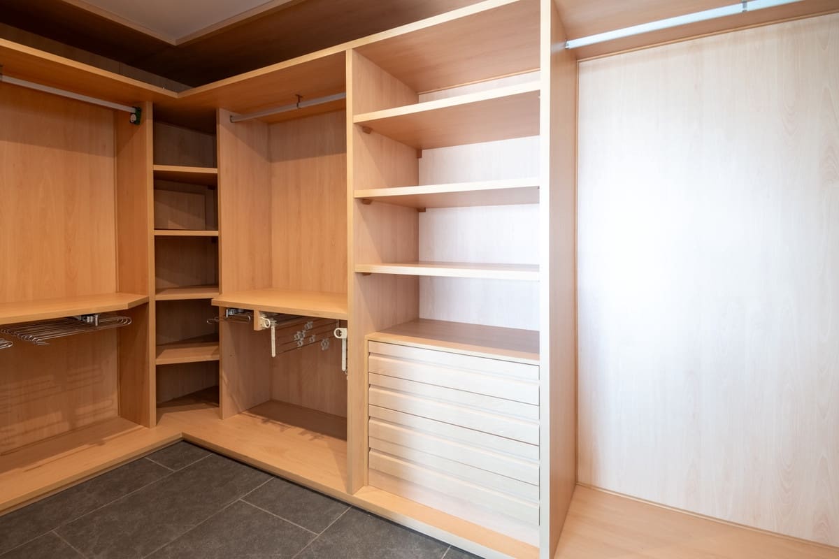 4 chambre Villa/Maison à vendre à La Duquesa / Puerto de la Duquesa avec piscine garage - 1 200 000 € (Ref: 9186490)