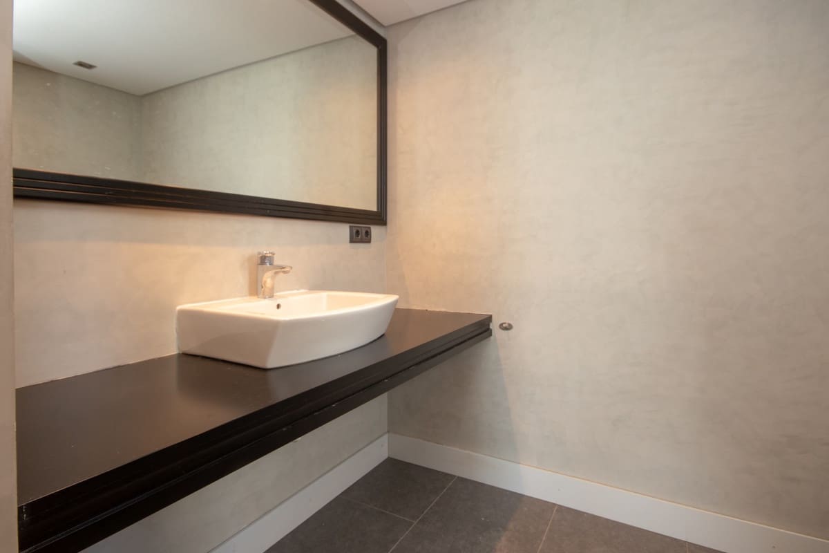 4 chambre Villa/Maison à vendre à La Duquesa / Puerto de la Duquesa avec piscine garage - 1 200 000 € (Ref: 9186490)