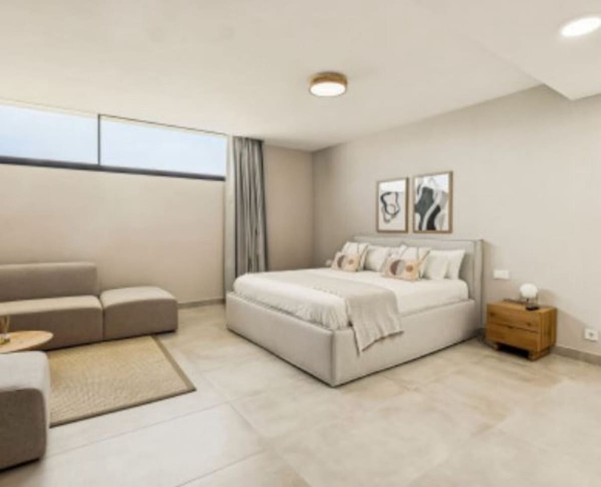 4 sypialnia Dom blizniak na sprzedaż w Benahavis z basenem garażem - 1 890 000 € (Ref: 9187677)