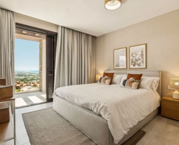 4 sypialnia Dom blizniak na sprzedaż w Benahavís z basenem garażem - 1 890 000 € (Ref: 9187677)