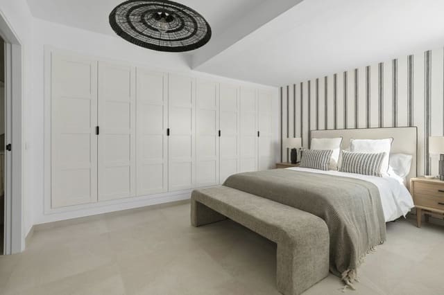 Chalet de 4 habitaciones en Mijas en venta con piscina garaje - 585.000 € (Ref: 9191783)