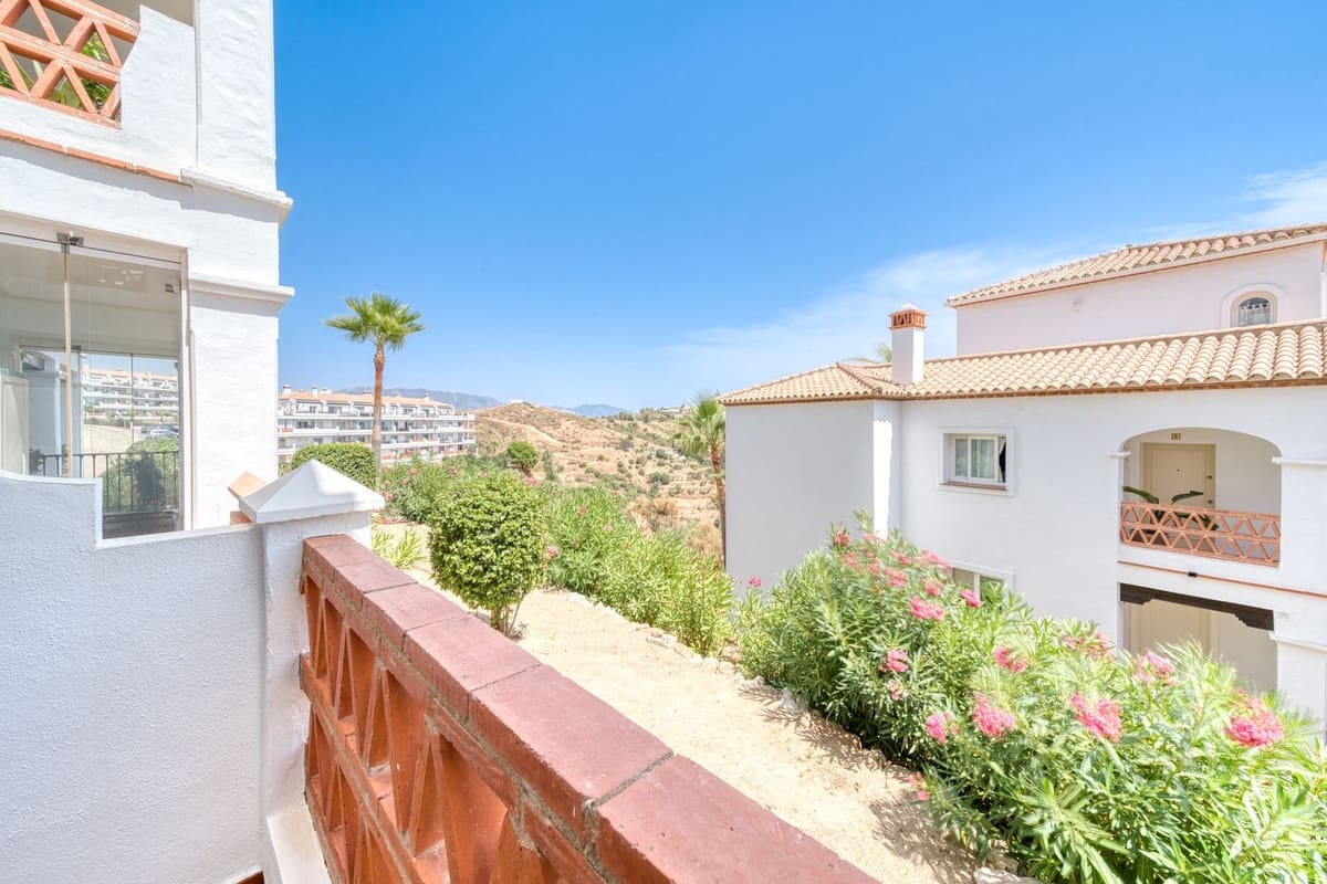 2 chambre Appartement à vendre à Calahonda avec piscine garage - 395 000 € (Ref: 9191908)