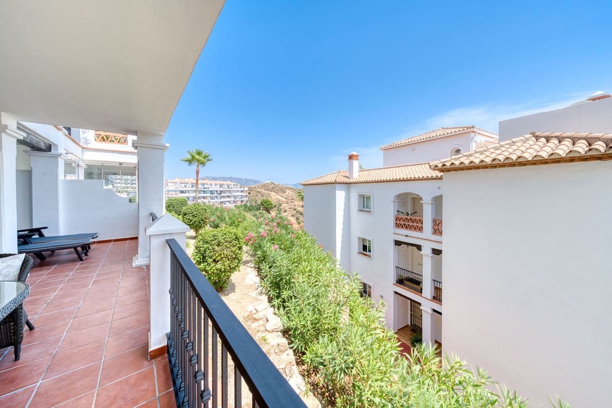 2 chambre Appartement à vendre à Calahonda avec piscine garage - 395 000 € (Ref: 9191908)