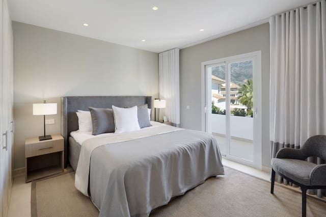 3 slaapkamer Penthouse te koop in Golden Mile, Marbella met zwembad garage - € 2.750.000 (Ref: 9201811)