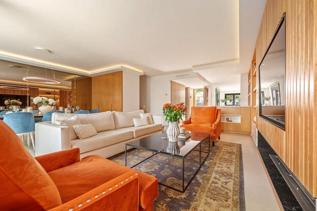 4 sovrum Hus till salu i Golden Mile, Marbella med pool garage - 2 895 000 € (Ref: 9201812)