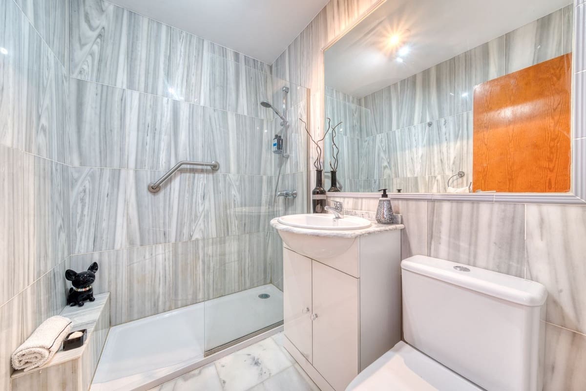 3 soverom Villa til salgs i Benahavis med svømmebasseng garasje - € 575 000 (Ref: 9201982)