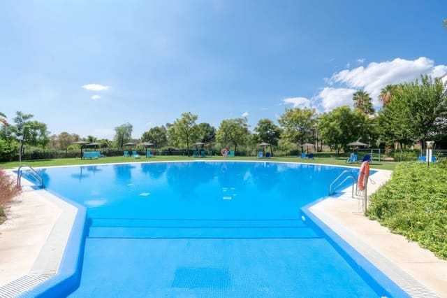 3 soverom Villa til salgs i Benahavís med svømmebasseng garasje - € 575 000 (Ref: 9201982)