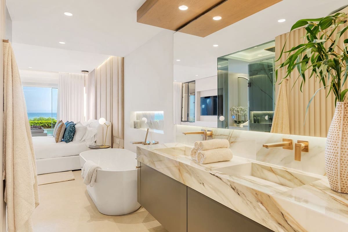 Apartamento de 4 habitaciones en New Golden Mile en venta con piscina garaje - 3.995.000 € (Ref: 9211112)