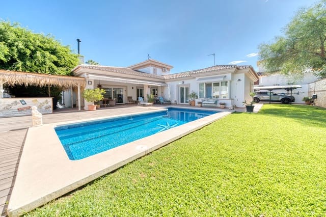 6 soverom Villa til salgs i La Sierrezuela, Mijas med svømmebasseng garasje - € 1 595 000 (Ref: 9211474)