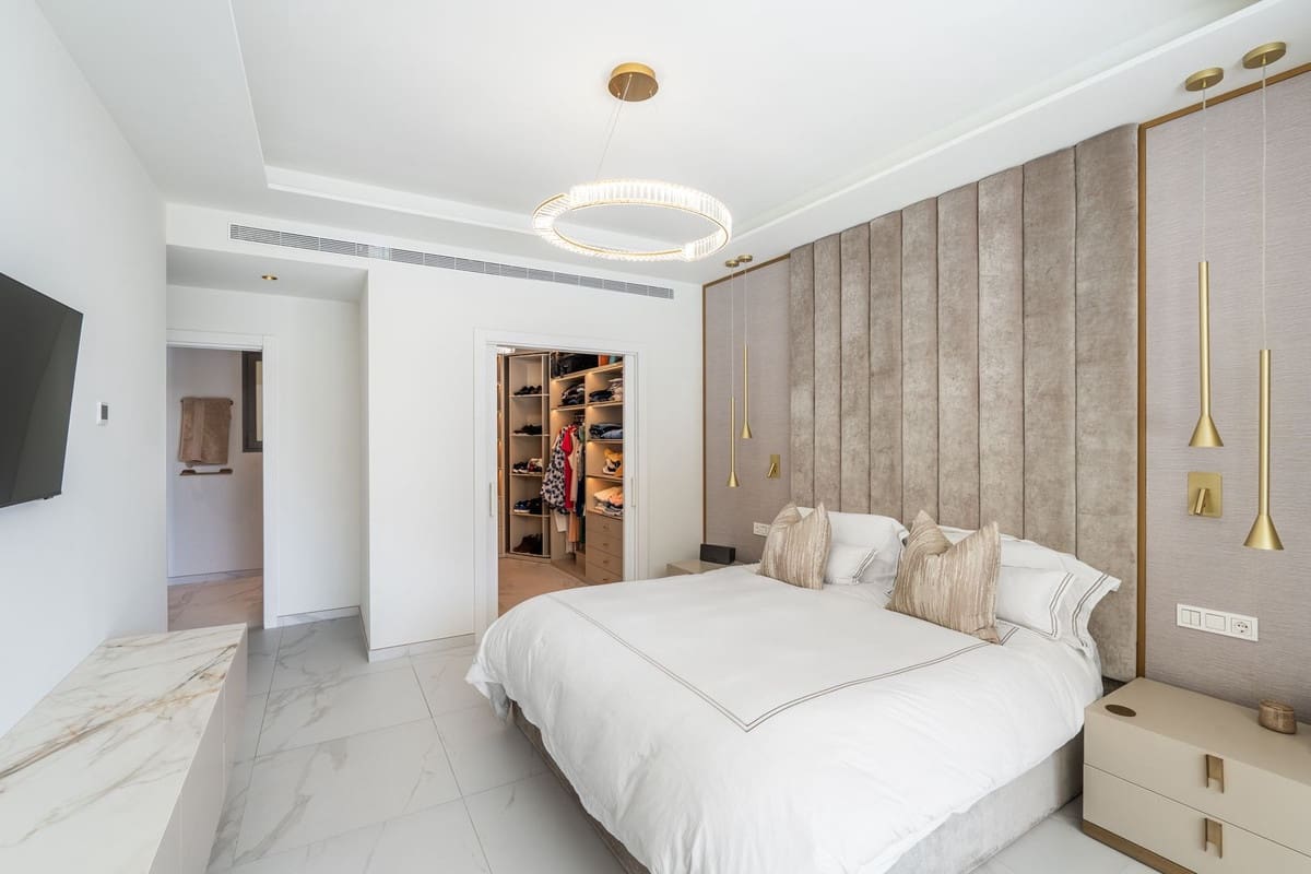 3 quarto Apartamento para venda em Fuengirola com piscina garagem - 1 450 000 € (Ref: 9216262)