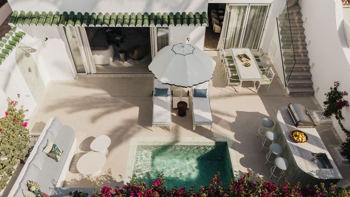 3 bedroom Semi-detached Villa for sale in Golden Mile with pool garage - € 5,995,000 (Ref: 9227326)