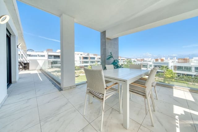 3 bedroom Penthouse for rent in Estepona with pool garage - € 3,500 (Ref: 9227614)