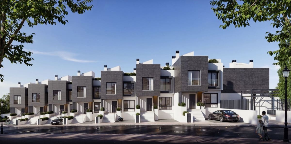 3 sovrum Semi-fristående Villa till salu i Fuengirola med pool garage - 483 000 € (Ref: 9237942)