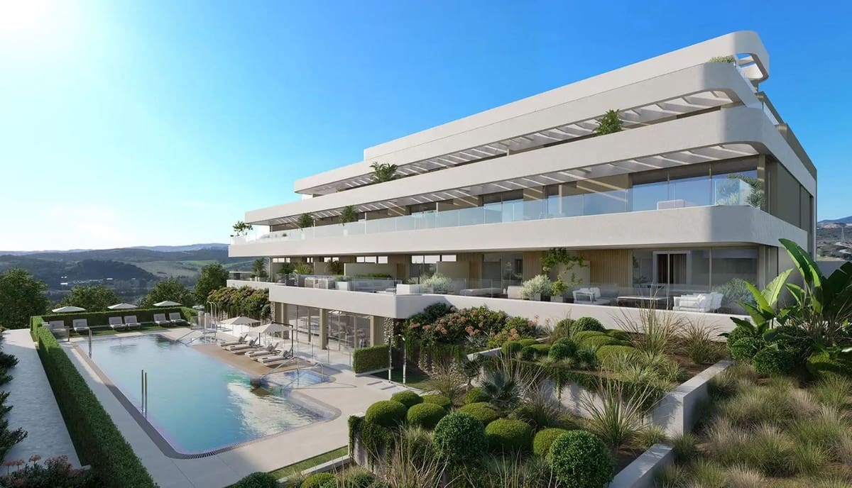 2 bedroom Apartment for sale in Estepona with pool garage - € 490,000 (Ref: 9238866)