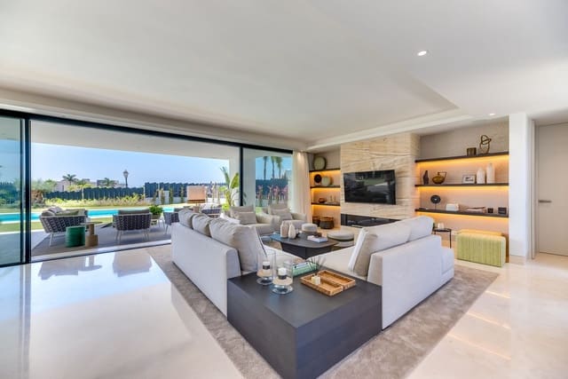 5 bedroom Villa for sale in Golden Mile, Marbella with pool garage - € 3,950,000 (Ref: 9243822)