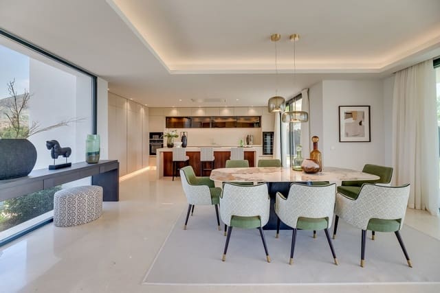 5 soverom Villa til salgs i Golden Mile, Marbella med svømmebasseng garasje - € 3 950 000 (Ref: 9243822)