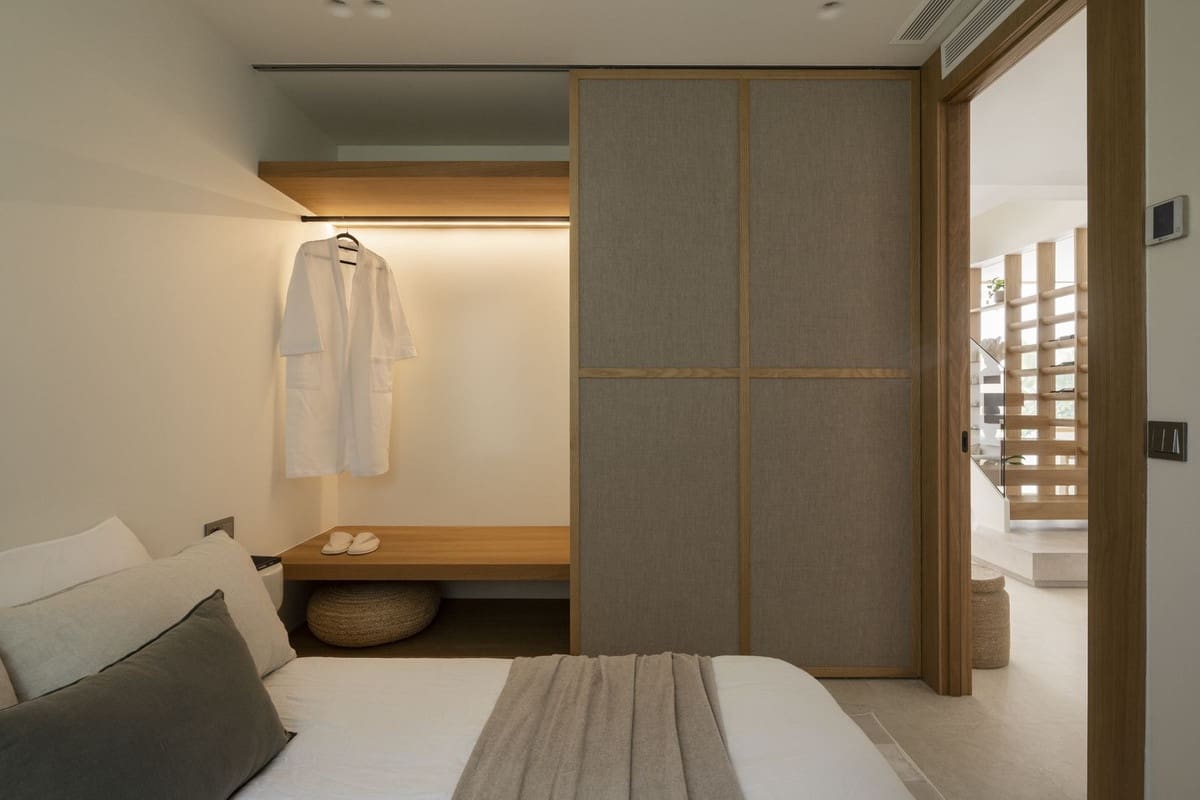 Casa de 4 habitaciones en Aloha Golf en venta con piscina garaje - 1.795.000 € (Ref: 9245769)