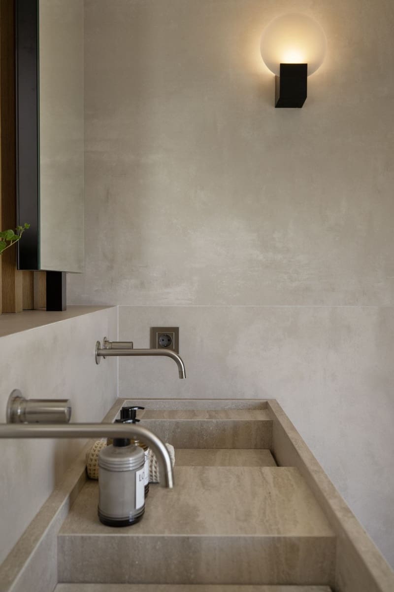 4 bedroom Townhouse for sale in Aloha Golf with pool garage - € 1,795,000 (Ref: 9245769)