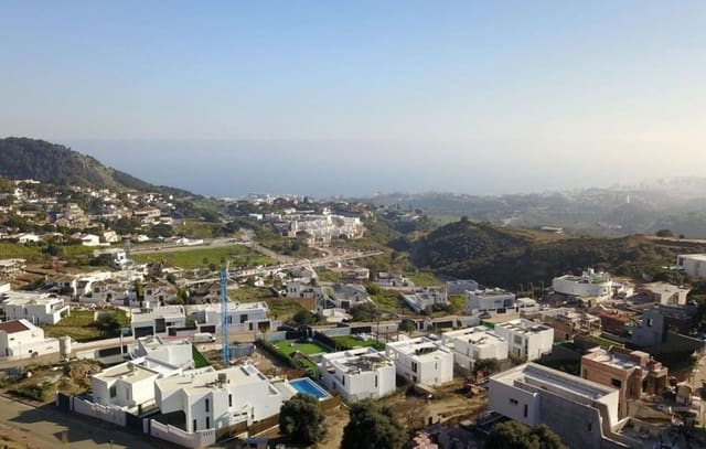 4 soveværelse Villa til salg i Mijas med swimmingpool garage - € 1.495.000 (Ref: 9245773)