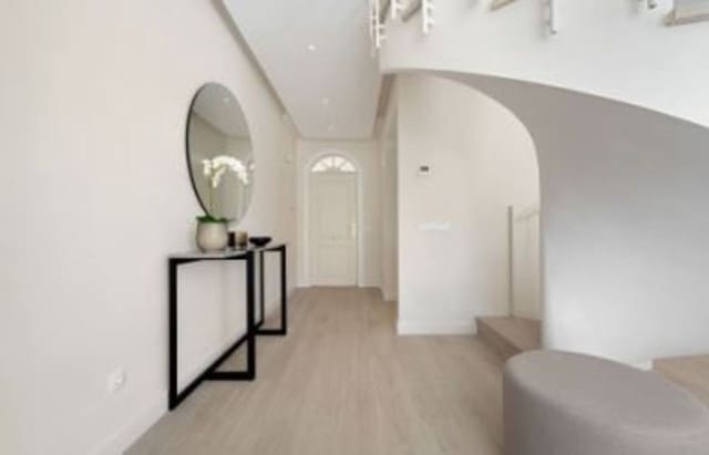 Apartamento de 4 habitaciones en Marbella en venta con piscina garaje - 1.295.000 € (Ref: 9251525)