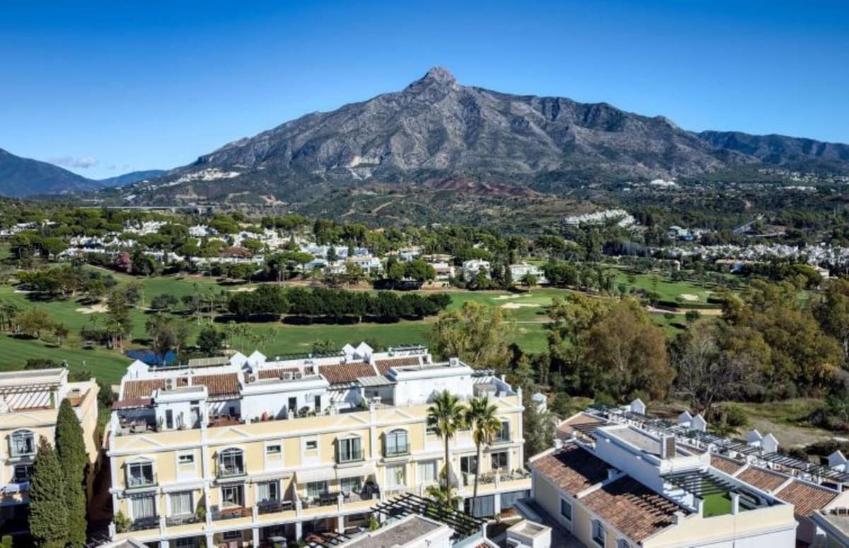 4 quarto Apartamento para venda em Marbella com piscina garagem - 1 295 000 € (Ref: 9251525)