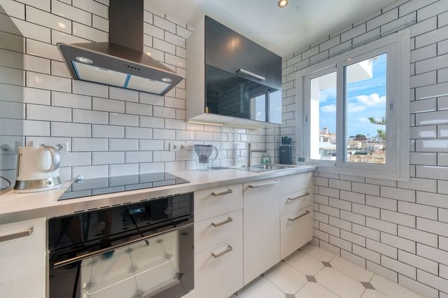 2 bedroom Penthouse for sale in Riviera del Sol, Mijas with pool - € 299,000 (Ref: 9255891)