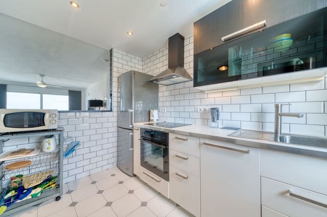 2 bedroom Penthouse for sale in Riviera del Sol, Mijas with pool - € 299,000 (Ref: 9255891)