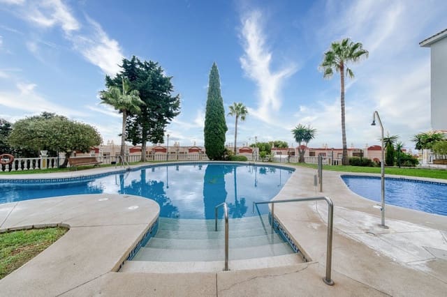 2 bedroom Penthouse for sale in Riviera del Sol, Mijas with pool - € 299,000 (Ref: 9255891)