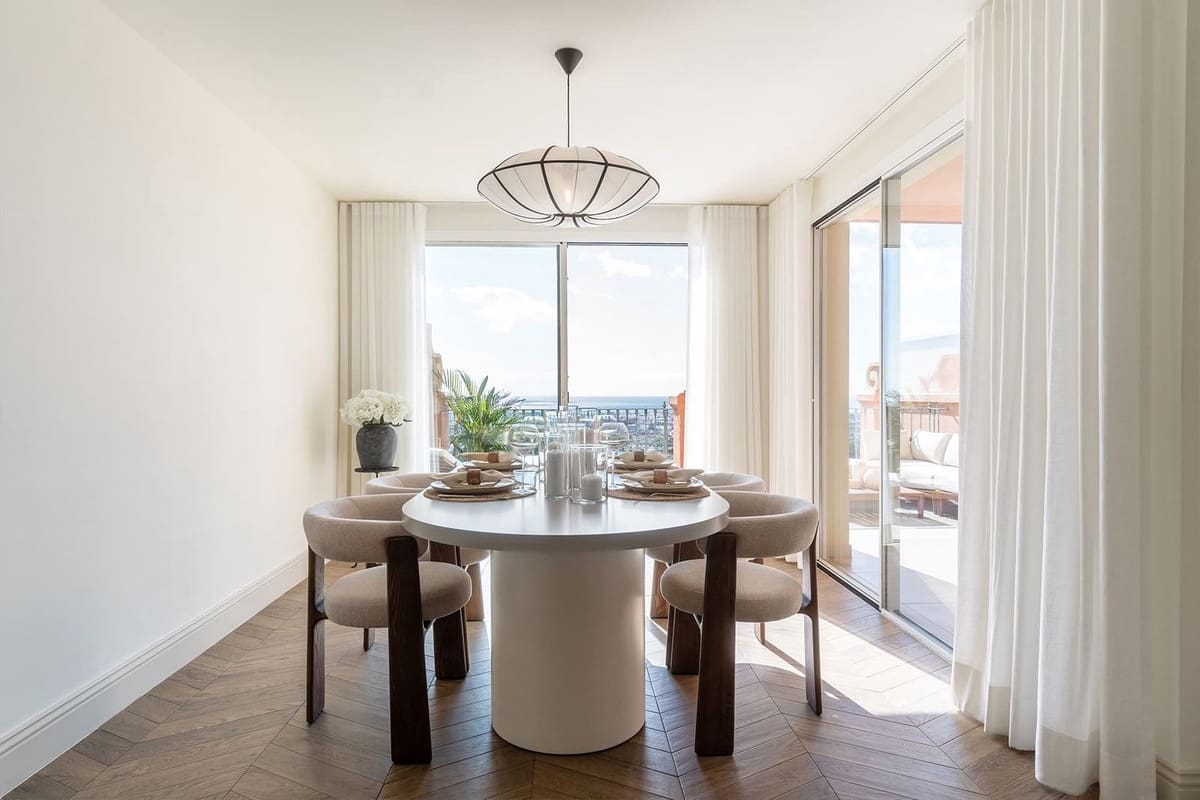 Casa de 4 habitaciones en Benahavís en venta con piscina garaje - 1.295.000 € (Ref: 9256316)