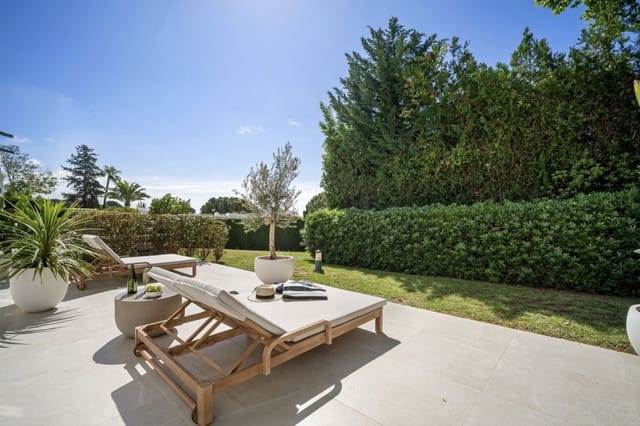 4 soveværelse Byhus til salg i Aloha Golf, Marbella med swimmingpool garage - € 1.475.000 (Ref: 9267612)