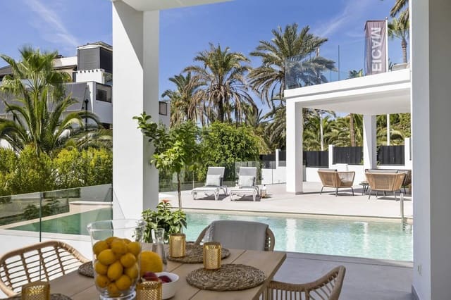 5 makuuhuone Huvila myytävänä paikassa Marbella mukana uima-altaan 
autotalli - 3 450 000 € (Ref: 9267728)